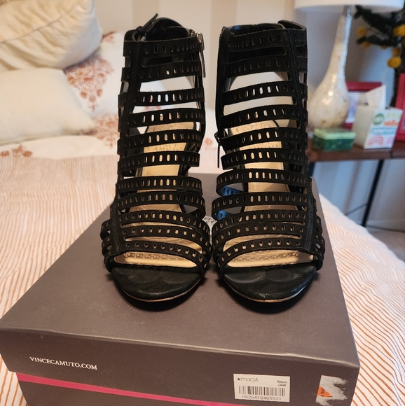 Vince Camuto strappy sandals - Picture 4 of 6